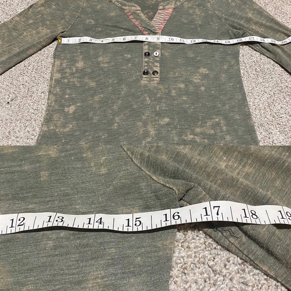 Henley tee - Picture 4 of 4